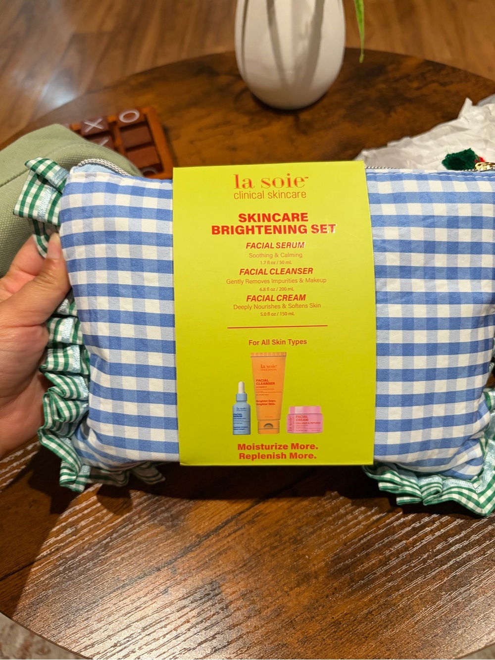 La Soie Clinical Skincare Brightening 3-Piece Set + Gingham Bag – Brand New